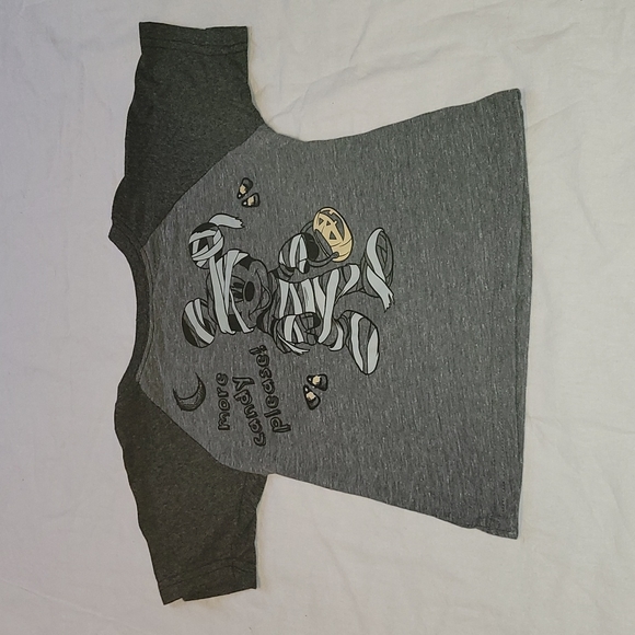 💥5/$25 Disney Boys 4T Mickey Halloween Dark Gray Short Sleeve Shirt